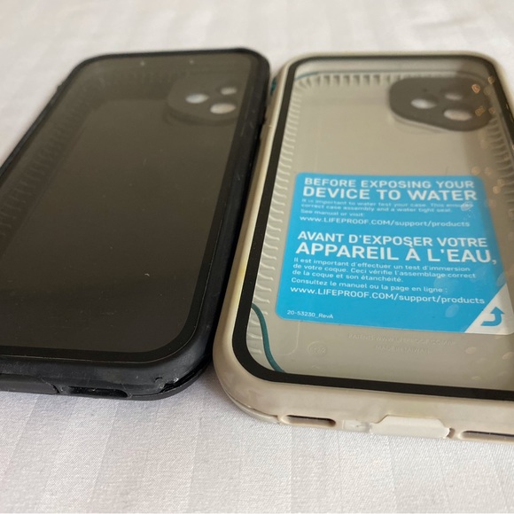 LifeProof FRE Series Waterproof iPhone 11 phone cases (2) - Picture 2 of 5